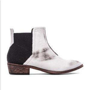 “Dark Horse” Distressed Booties